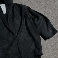 /tannin black dye on hemp and cotton. Un progetto di Artigianato e Tintura tessile di Lucrezia Moro - 07.05.2021