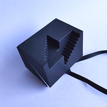 Paralelo. Editorial Design, Paper Craft, and Bookbinding project by Helder Kawabata - 09.15.2021