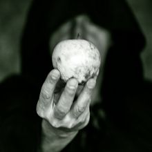 Il mio progetto del corso: Autoritratto fotografico Fine Art. Een project van Portretfotografie, Fotografie, Artistieke fotografie y Fotografische zelfportretten van Ilia - 16.09.2021