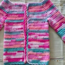 Mi Proyecto del curso:  Top-down: prendas a crochet de una sola pieza. Fashion Design, Fiber Arts, DIY, and Crochet project by Amalia RODRIGUEZ - 09.17.2021