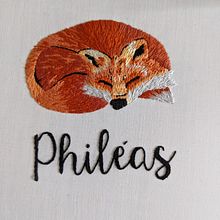 Mon projet du cours : Technique de broderie réaliste. Traditional illustration, and Embroider project by Audrey-Anne Fiset - 09.17.2021