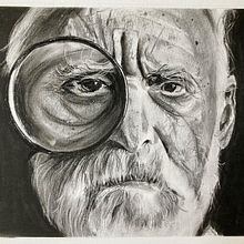 Charcoal under magnifying glass - My second test. Drawing, Portrait Drawing, and Pencil Drawing project by Tom Itterbeek - 09.19.2021