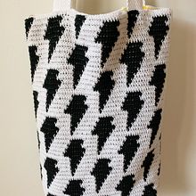 Mi Proyecto del curso: Introducción al tapestry. Accessor, Design, Pattern Design, Fiber Arts, and Crochet project by Maria Briatore - 09.20.2021