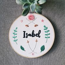 Isabel en Botánico. Embroider, and Botanical Illustration project by Yahir Burgos-Solís (Antronauta) - 09.23.2021