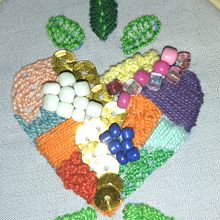 Mi Proyecto del curso: Diseño de moda: pintura y bordado sobre prendas. Projekt z dziedziny  Malarstwo, Projektowanie mod, DIY, Upc, cling,  Haft, Wzornictwo tekst i liów użytkownika Mayo Rodríguez - 23.09.2021