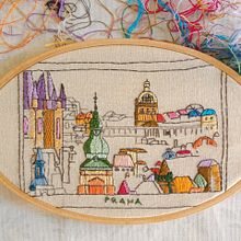 Mi Proyecto del curso: Upcycling con bordado. Fashion Design, Embroider, Sewing, DIY, Upc, and cling project by Beatriz Pérez Peiró - 09.24.2021