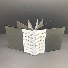 My project in Bookbinding of Your Artwork without Folds course. Projekt z dziedziny Craft,  Sztuki piękne,  Introligatorstwo, DIY,  Manager art, st i czn użytkownika julie_macbean - 25.09.2021
