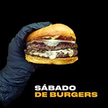El Patio Burgers . Graphic Design, Food Photograph, Instagram & Instagram Photograph project by Manuela Scasso - 09.27.2021