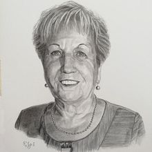 Ella es la artista. Un progetto di Illustrazione tradizionale, Belle arti, Bozzetti, Disegno a matita, Disegno, Disegno di ritratti, Disegno realistico, Disegno artistico e Disegno anatomico di Esperanza Martínez Montes - 27.09.2021