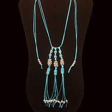My project in Introduction to Artisanal Jewelry course. Design de acessórios, Artesanato, e Design de joias projeto de Patricia Walschburger - 27.09.2021