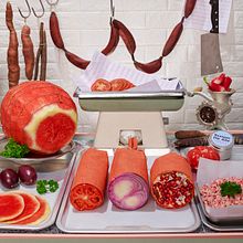 New Traditions. Photograph, Set Design, Art Direction, and Fine-Art Photograph project by Tabea Mathern - 09.28.2021