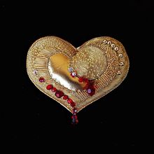 CUORE. Arts, and Crafts project by Elena Ciarrocchi - 09.29.2021