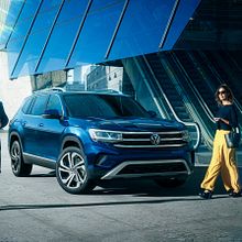 Volkswagen Teramont. Een project van 3D, Fotografische postproductie, Retoucheren van foto's y Fotomontage van Ramon Saroldi - 17.08.2021