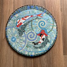 My project in Introduction to Mosaic Artwork course. Arts, Crafts, Furniture Design, Making, Decoration, Ceramics, and DIY project by Eleanor Bird - 09.30.2021