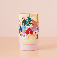 Badass Box for "The Female Company". Traditional illustration, and Packaging project by Josephine Rais - 10.04.2021