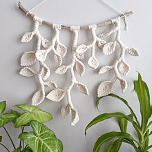 Macrame Vines and Leaves . Projekt z dziedziny  Tkactwo, Makrama i 3D użytkownika String Theories Fiber Design - 01.01.2020
