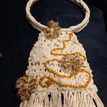 My project in Macramé Accessory Design course Ein Projekt aus dem Bereich Erweiterungsentwicklung, H, werk, Dekoration von Innenräumen, Weben und Makramee von karua08 - 10.10.2021