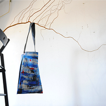 Tapies bag. Design, and Product Photograph project by Nuria Xiaotian - 10.12.2021