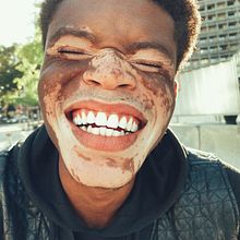 Portraits. Fotografia projeto de Néhémie Lemal - 15.12.2019