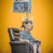 Noticias revueltas. Un projet de Photomontage , et Art conceptuel de Christian Martinez - 14.10.2021