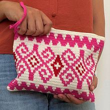 Proyecto diseño de patrón en crochet. Een project van Ontwerp van accessoires, Patroonontwerp, Textiel, DIY y Haken van Diana Lazcano - 13.10.2021
