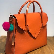 Bolsa Letícia. Design, Design de acessórios, e Artesanato projeto de Ana Dadam - 20.10.2021