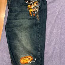 Mi Proyecto del curso: Bordado: reparación de prendas. Un proyecto de Bordado, Costura, DIY, Upc y cling de Margarita Tercero Collar - 21.10.2021