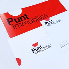 Punt immobiliari - Inmobiliaria. Un proyecto de Diseño, Br, ing e Identidad y Diseño de logotipos de ZORZAL - 22.10.2021