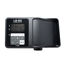 LAB-BOX Professional Lid. Un progetto di 3D, Gestione progetti di design, Product design, Modellazione 3D, Progettazione 3D e Design industriale di Luca Magarò - 25.10.2021