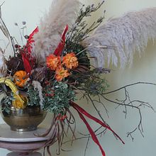 Il mio progetto del corso: Design di centrotavola con fiori essiccati e stabilizzati. Un progetto di Interior design, Paesaggismo, Interior Design, DIY e Design floreale e vegetale di Anastasiya Savich - 26.10.2021