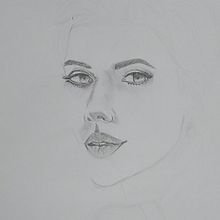 Meu projeto do curso: Caderno de retratos: explore o rosto humano. Projekt z dziedziny Sketching,  R, sunek, Portret,  R, sunek art, st, czn i Sketchbook użytkownika Suzana Lopes de Azevedo - 31.10.2021