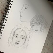 My project in Portrait Sketchbooking: Explore the Human Face course . Membuat sketsa, Menggambar, Menggambar Potret, Menggambar Artistik, Dan Buku sketsa proyek oleh hyxish - 11.06.2021