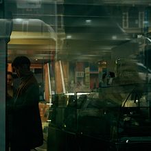 window worlds and neon lights. Un projet de Photographie de Daniël van kleef - 09.11.2021