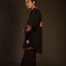 Renaissance Fashion. Photograph project by Martín Rojas - 11.12.2021