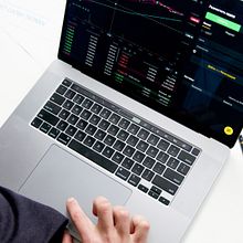 Trader comme un pro en utilisant des techniques de pro . Un progetto di Video editing, Marketing digitale e TV di Ahmed lamjarred - 16.03.2020