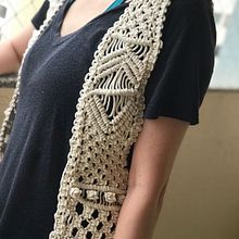 Meu projeto do curso: Macramê: crie roupas únicas. Un proyecto de Diseño de complementos, Artesanía, Tejido, Macramé y Diseño de vestuario de Juliana Bôrges - 16.11.2021
