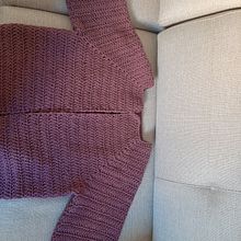 Mi Proyecto del curso:  Top-down: prendas a crochet de una sola pieza. Un progetto di Fashion design, Fiber Art, DIY e Uncinetto di julia79 - 17.11.2021
