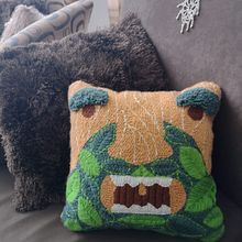 Mi Proyecto del curso: Bordado XL con aguja mágica. Un proyecto de Bordado, Decoración de interiores y Punch needle de Carolina AC - 17.11.2021