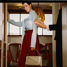 L'Officiel Argentina. Un proyecto de Retoque fotográfico, Fotografía de moda y Fotografía analógica de Ale Jiménez - 18.11.2021