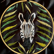 Mon projet du cours : Broderie à l’aiguille : créez une composition végétale. Traditional illustration, Embroider, and Color Theor project by Christine Belin-Munier - 11.19.2021