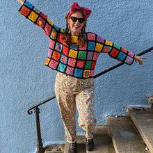 My project in Granny Square Crochet: Make Your Own Sweater course. Fashion Design, Fiber Arts, DIY, and Crochet project by Katie Jones - 11.20.2021