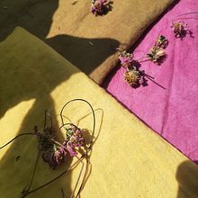 Aprendiendo el arte de los pigmentos . Projekt z dziedziny Craft, Projektowanie mod, DIY, Farbowanie tkanin, Wzornictwo tekst i liów użytkownika narvaezmaribel115 - 21.11.2021