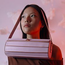 DeGabriel x Jaqueline Larsen. Een project van  Reclame, Fotografie, Retoucheren van foto's, Modefotografie, Productfotografie, Studiofotografie, Digitale fotografie y Commerciële fotografie van Jaqueline Larsen - 28.10.2021