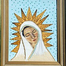 Virgencita. Un progetto di Ricamo e Pittura acrilica di Daniela De la Fuente - 23.11.2021