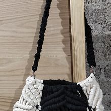 Diseño y elaboración de bolsos en macramé. Un progetto di Design, Design di accessori, Artigianato, Cucito, Fiber Art e Macramè di Denisse González - 24.11.2021