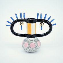 Geometría Ceramic Vases. Un proyecto de Cerámica, Ilustración tradicional y Diseño de Pepa Espinoza - 27.11.2021