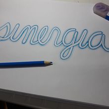 Meu projeto do curso: Os segredos dourados do lettering. Lettering, H, and Lettering project by Luci Chiavinato - 11.27.2021