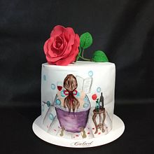 Torta pintada a mano.  project by Edith Canto - 11.28.2021