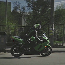Speed; an original score I made for The CueTube's documentary titled Speed. Música, e Cinema, Vídeo e TV projeto de Emmanuel Obiejemba - 24.04.2021