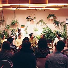 Urban Jungle Bloggers - events. Un proyecto de Diseño floral, vegetal, Br, ing e Identidad, Diseño de interiores, Escenografía, Redes Sociales, Decoración de interiores e Instagram de Igor & Judith - Urban Jungle Bloggers - 10.05.2019